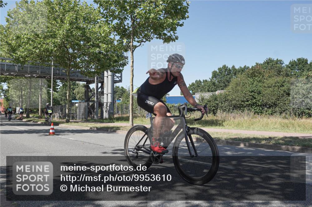 09.08.2026 - GEWOBA Citytriathlon Bremen Michael Burmester http://msf.ph/oto/9953610 09.08.2026 14:20:21 Radfahren 199, 233, 250, 313, 368, 398, 417, 456, 482, 532 meine-sportfotos.de