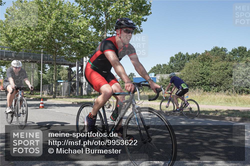 09.08.2026 - GEWOBA Citytriathlon Bremen Michael Burmester http://msf.ph/oto/9953622 09.08.2026 14:20:30 Radfahren 233, 250, 282, 338, 384, 398, 450, 456, 482, 532 meine-sportfotos.de