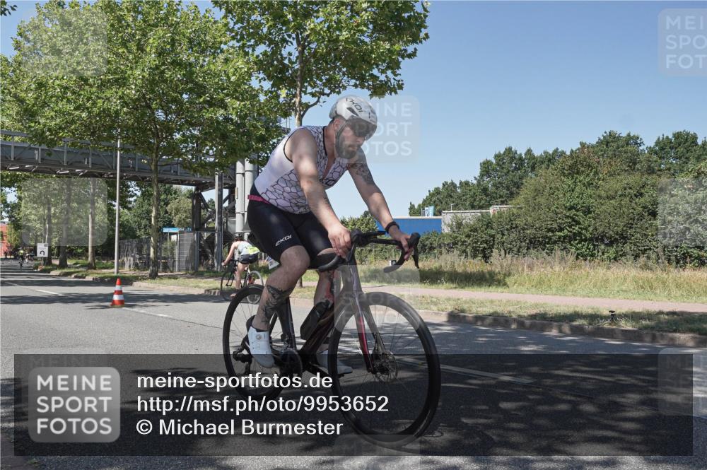 09.08.2026 - GEWOBA Citytriathlon Bremen Michael Burmester http://msf.ph/oto/9953652 09.08.2026 14:20:50 Radfahren 30, 198, 264, 390, 402, 438, 501, 508 meine-sportfotos.de