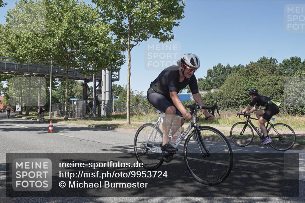 09.08.2026 - GEWOBA Citytriathlon Bremen Michael Burmester http://msf.ph/oto/9953724 09.08.2026 14:21:41 Radfahren 23, 138, 194, 195, 201, 299, 358, 393, 421, 423, 442, 449, 525 meine-sportfotos.de