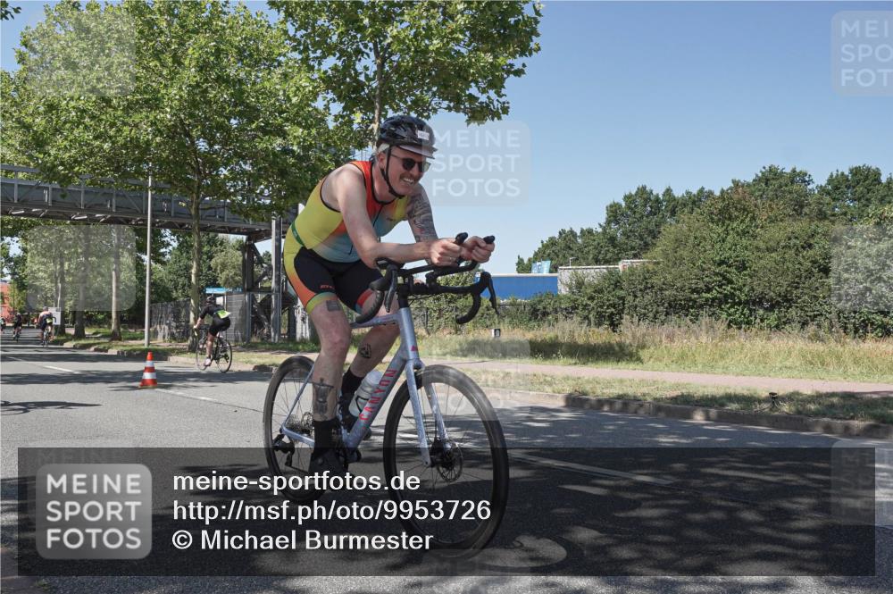 09.08.2026 - GEWOBA Citytriathlon Bremen Michael Burmester http://msf.ph/oto/9953726 09.08.2026 14:21:43 Radfahren 23, 138, 194, 195, 201, 358, 393, 423, 437, 442, 449, 525 meine-sportfotos.de