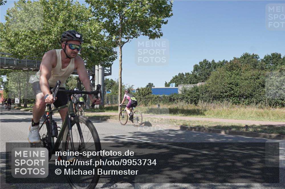 09.08.2026 - GEWOBA Citytriathlon Bremen Michael Burmester http://msf.ph/oto/9953734 09.08.2026 14:21:47 Radfahren 23, 195, 201, 358, 393, 423, 437, 442, 449 meine-sportfotos.de