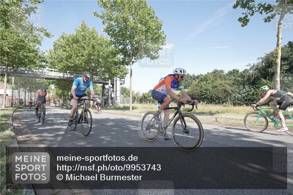 09.08.2026 - GEWOBA Citytriathlon Bremen Michael Burmester http://msf.ph/oto/9953743 09.08.2026 10:50:13 Radfahren 27, 39, 129, 189, 215, 288, 334, 385, 419, 458, 489 meine-sportfotos.de
