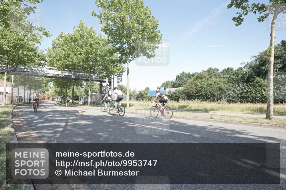 09.08.2026 - GEWOBA Citytriathlon Bremen Michael Burmester http://msf.ph/oto/9953747 09.08.2026 10:50:14 Radfahren 27, 39, 129, 189, 215, 288, 334, 385, 419, 457, 458, 489 meine-sportfotos.de