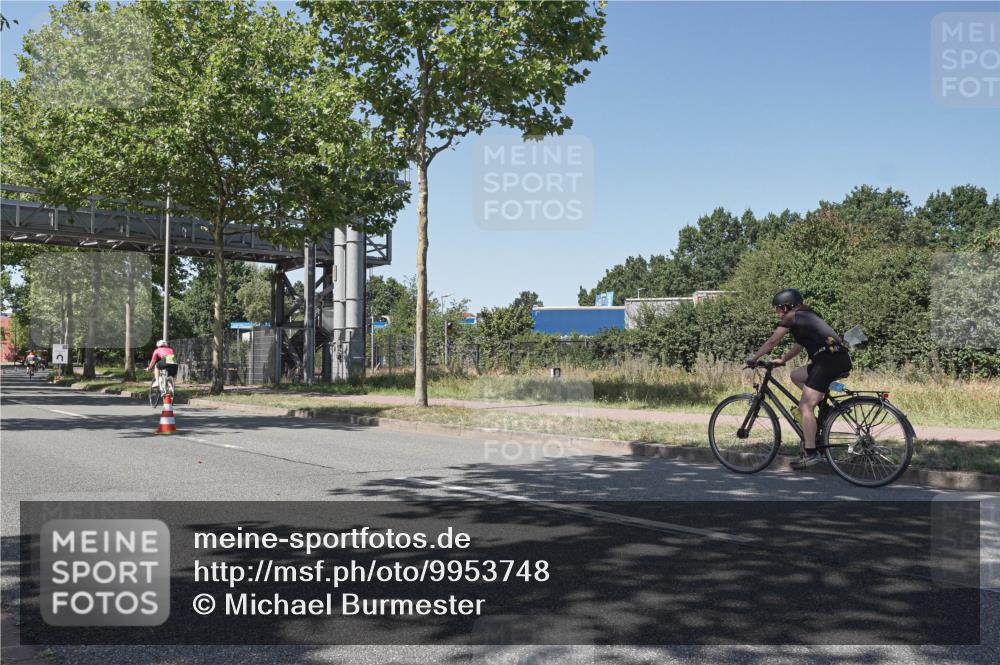 09.08.2026 - GEWOBA Citytriathlon Bremen Michael Burmester http://msf.ph/oto/9953748 09.08.2026 14:22:03 Radfahren 212, 219, 296, 303, 311, 432 meine-sportfotos.de