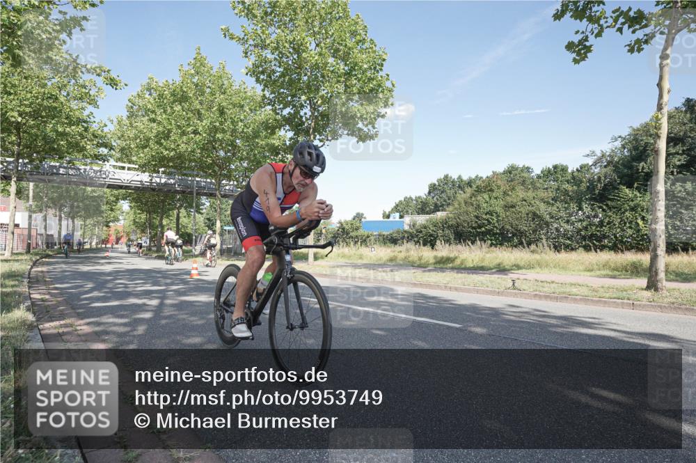 09.08.2026 - GEWOBA Citytriathlon Bremen Michael Burmester http://msf.ph/oto/9953749 09.08.2026 10:50:16 Radfahren 27, 39, 129, 189, 215, 288, 385, 419, 457, 489 meine-sportfotos.de