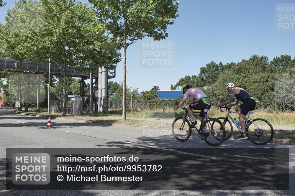 09.08.2026 - GEWOBA Citytriathlon Bremen Michael Burmester http://msf.ph/oto/9953782 09.08.2026 14:22:31 Radfahren 104, 241, 275, 389, 394, 397, 411, 413 meine-sportfotos.de