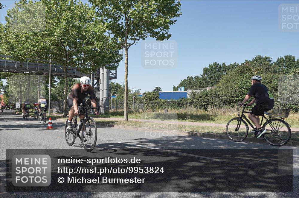 09.08.2026 - GEWOBA Citytriathlon Bremen Michael Burmester http://msf.ph/oto/9953824 09.08.2026 14:22:56 Radfahren 188, 245, 259, 267, 298, 372, 419, 452, 480, 486 meine-sportfotos.de