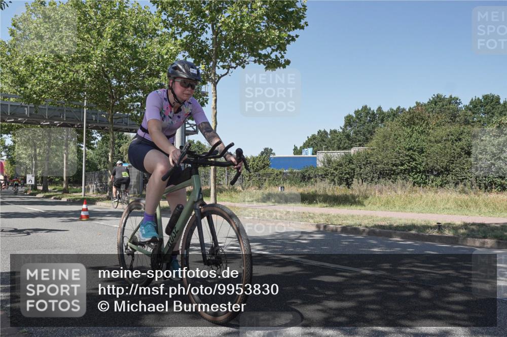 09.08.2026 - GEWOBA Citytriathlon Bremen Michael Burmester http://msf.ph/oto/9953830 09.08.2026 14:22:59 Radfahren 188, 245, 259, 267, 372, 415, 419, 480, 486 meine-sportfotos.de