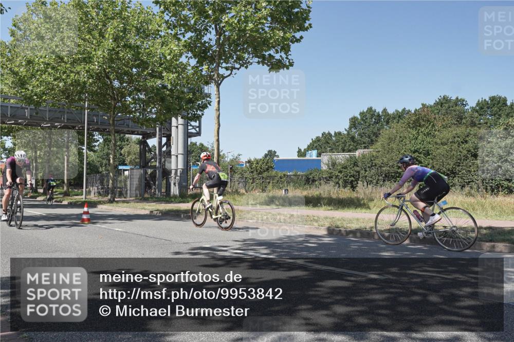 09.08.2026 - GEWOBA Citytriathlon Bremen Michael Burmester http://msf.ph/oto/9953842 09.08.2026 14:23:07 Radfahren 188, 245, 267, 372, 415, 419, 480, 486 meine-sportfotos.de