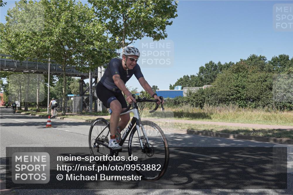 09.08.2026 - GEWOBA Citytriathlon Bremen Michael Burmester http://msf.ph/oto/9953882 09.08.2026 14:23:35 Radfahren 318, 332, 375, 424, 426, 463, 467 meine-sportfotos.de