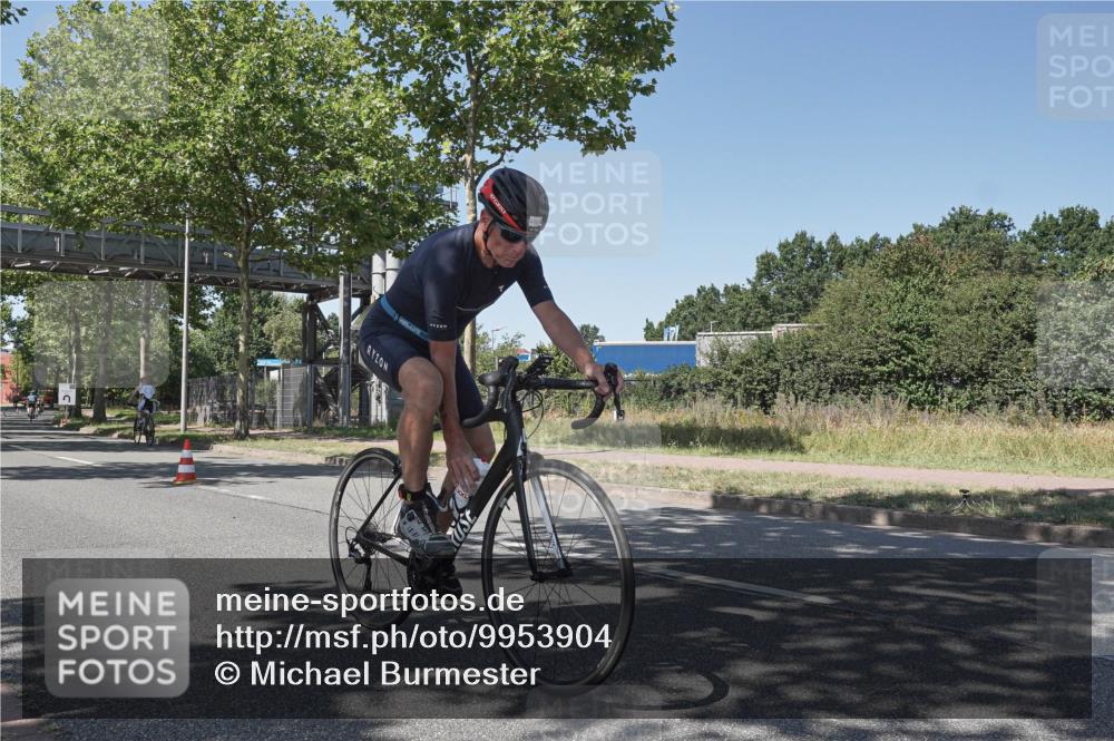 09.08.2026 - GEWOBA Citytriathlon Bremen Michael Burmester http://msf.ph/oto/9953904 09.08.2026 14:23:53 Radfahren 246, 248, 430, 435, 465, 471, 472, 478, 489, 494, 516 meine-sportfotos.de
