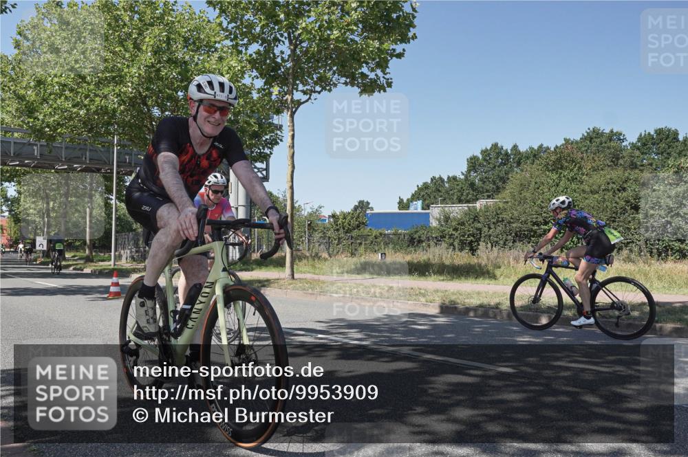 09.08.2026 - GEWOBA Citytriathlon Bremen Michael Burmester http://msf.ph/oto/9953909 09.08.2026 14:23:58 Radfahren 55, 246, 248, 315, 430, 465, 468, 471, 472, 478, 494 meine-sportfotos.de