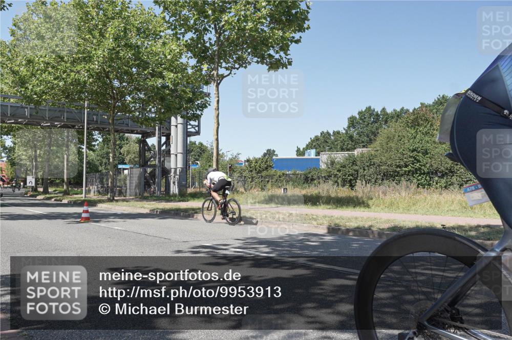 09.08.2026 - GEWOBA Citytriathlon Bremen Michael Burmester http://msf.ph/oto/9953913 09.08.2026 14:24:05 Radfahren 55, 246, 315, 430, 465, 468, 472, 478 meine-sportfotos.de