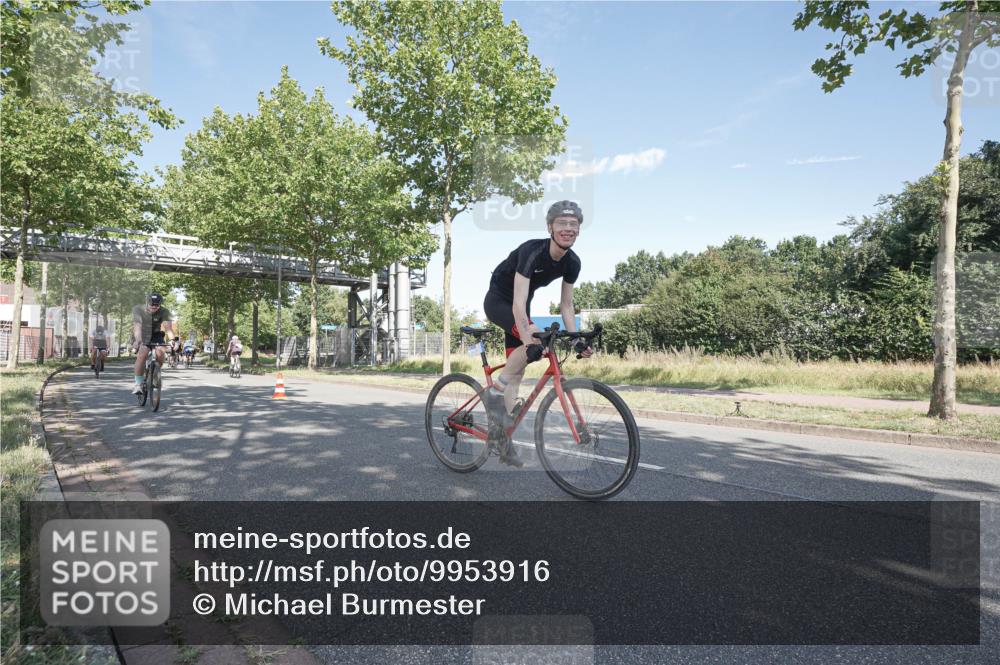 09.08.2026 - GEWOBA Citytriathlon Bremen Michael Burmester http://msf.ph/oto/9953916 09.08.2026 10:52:47 Radfahren 181, 305, 445, 510, 521 meine-sportfotos.de