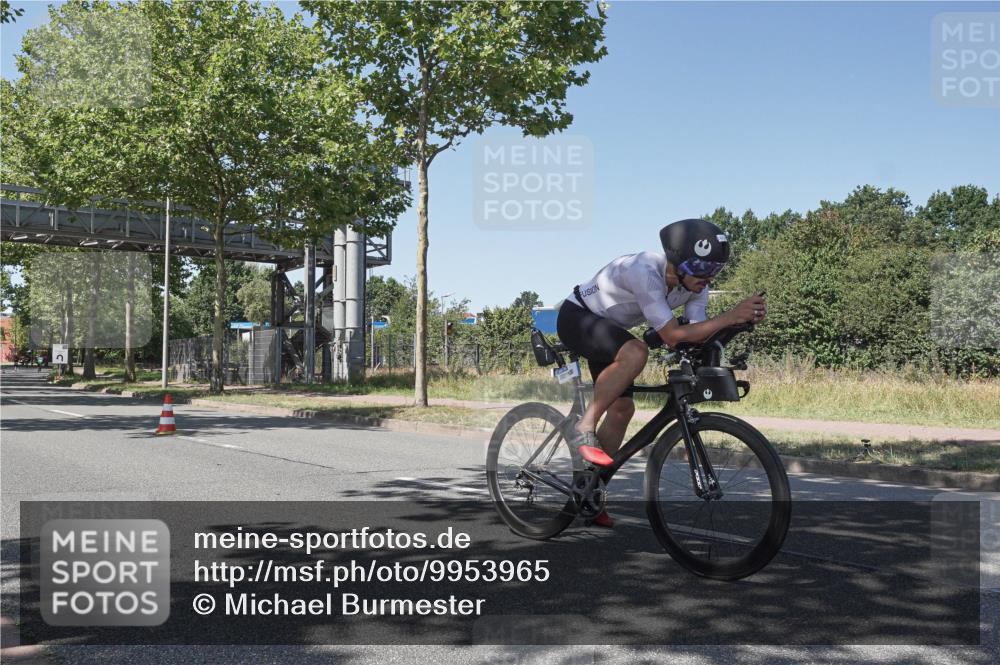 09.08.2026 - GEWOBA Citytriathlon Bremen Michael Burmester http://msf.ph/oto/9953965 09.08.2026 14:24:46 Radfahren 120, 141, 414, 460, 496, 499, 514 meine-sportfotos.de