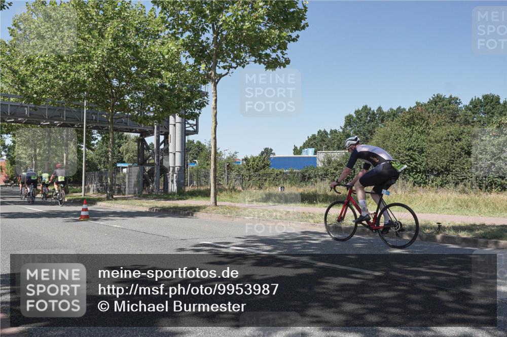 09.08.2026 - GEWOBA Citytriathlon Bremen Michael Burmester http://msf.ph/oto/9953987 09.08.2026 14:25:08 Radfahren 112, 380, 491, 492, 524 meine-sportfotos.de