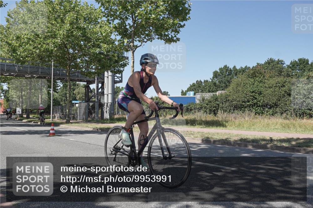 09.08.2026 - GEWOBA Citytriathlon Bremen Michael Burmester http://msf.ph/oto/9953991 09.08.2026 14:25:12 Radfahren 112, 181, 187, 359, 380, 491, 492, 524 meine-sportfotos.de