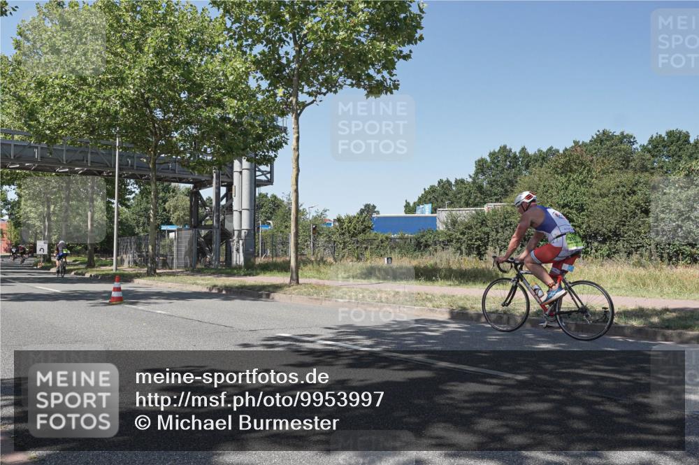 09.08.2026 - GEWOBA Citytriathlon Bremen Michael Burmester http://msf.ph/oto/9953997 09.08.2026 14:25:16 Radfahren 181, 187, 359, 491, 492, 518, 524 meine-sportfotos.de