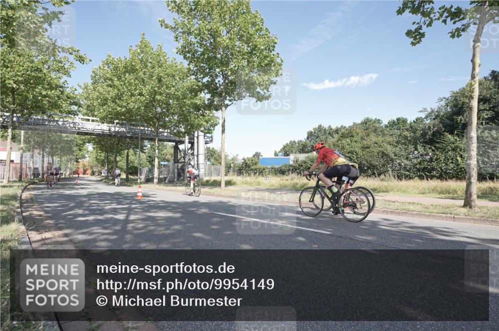 09.08.2026 - GEWOBA Citytriathlon Bremen Michael Burmester http://msf.ph/oto/9954149 09.08.2026 10:56:02 Radfahren 31, 41, 89, 109, 155, 157, 211, 487, 491 meine-sportfotos.de