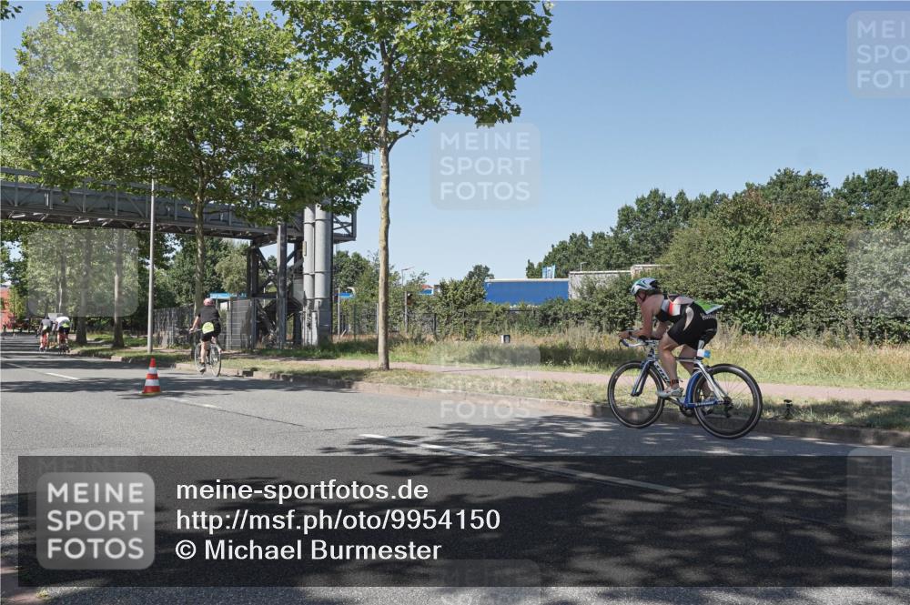 09.08.2026 - GEWOBA Citytriathlon Bremen Michael Burmester http://msf.ph/oto/9954150 09.08.2026 14:28:01 Radfahren 67, 72, 177, 251, 331, 443, 444 meine-sportfotos.de