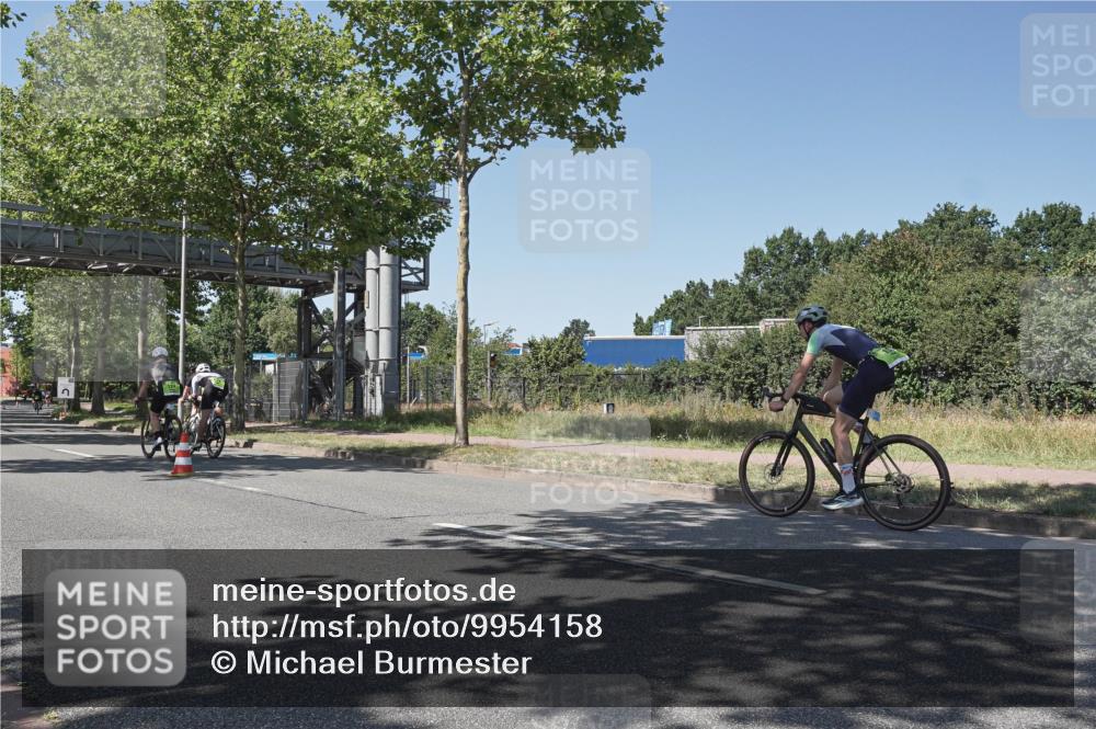 09.08.2026 - GEWOBA Citytriathlon Bremen Michael Burmester http://msf.ph/oto/9954158 09.08.2026 14:28:08 Radfahren 67, 72, 177, 331, 444 meine-sportfotos.de