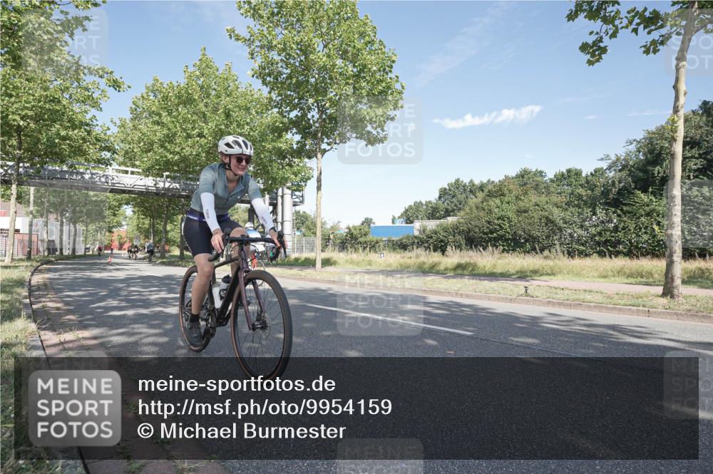 09.08.2026 - GEWOBA Citytriathlon Bremen Michael Burmester http://msf.ph/oto/9954159 09.08.2026 10:56:08 Radfahren 41, 55, 61, 89, 109, 211, 487, 491 meine-sportfotos.de