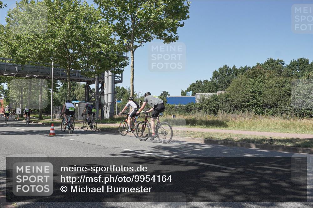 09.08.2026 - GEWOBA Citytriathlon Bremen Michael Burmester http://msf.ph/oto/9954164 09.08.2026 14:28:10 Radfahren 41, 67, 72, 113, 177, 331, 444 meine-sportfotos.de