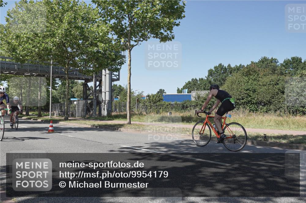 09.08.2026 - GEWOBA Citytriathlon Bremen Michael Burmester http://msf.ph/oto/9954179 09.08.2026 14:28:18 Radfahren 41, 72, 85, 100, 113, 119, 168 meine-sportfotos.de