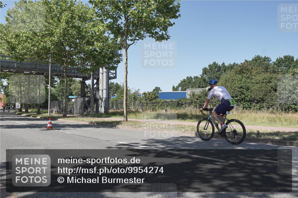 09.08.2026 - GEWOBA Citytriathlon Bremen Michael Burmester http://msf.ph/oto/9954274 09.08.2026 14:29:51 Radfahren 123, 164, 294, 418, 469 meine-sportfotos.de