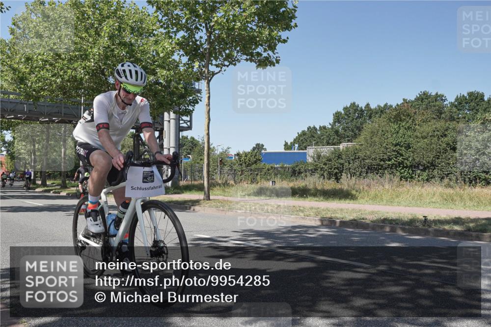 09.08.2026 - GEWOBA Citytriathlon Bremen Michael Burmester http://msf.ph/oto/9954285 09.08.2026 14:29:56 Radfahren 164, 418, 469, 512 meine-sportfotos.de
