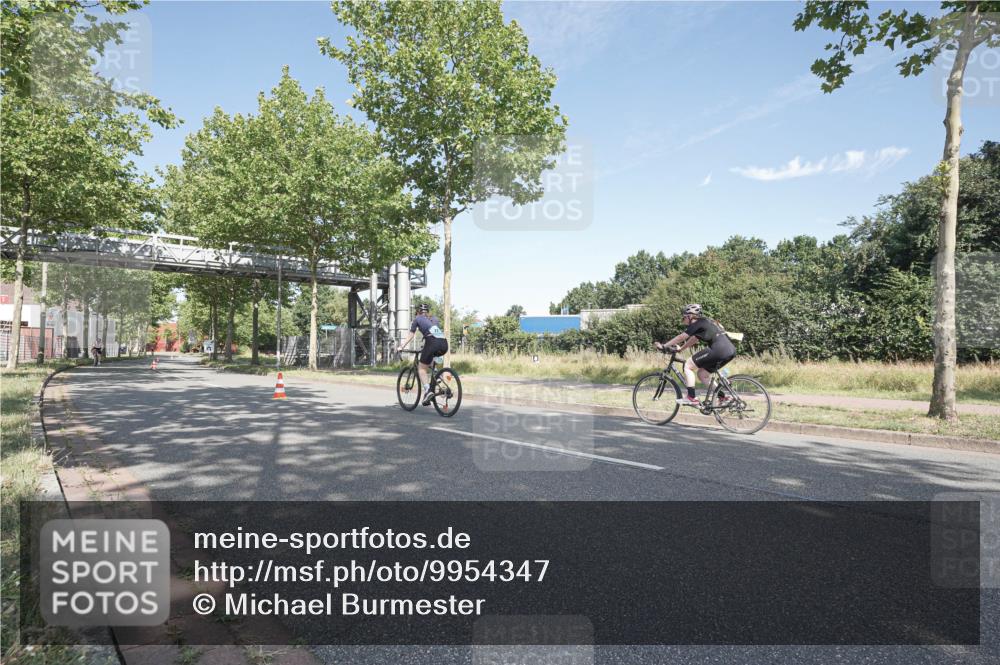 09.08.2026 - GEWOBA Citytriathlon Bremen Michael Burmester http://msf.ph/oto/9954347 09.08.2026 11:01:22 Radfahren 78, 203, 422 meine-sportfotos.de