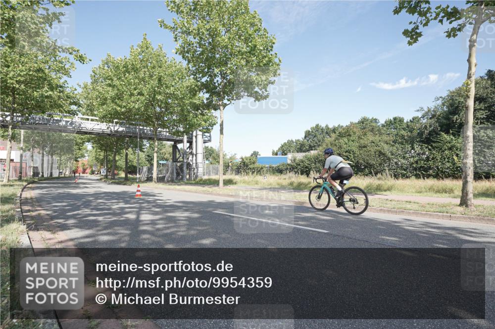 09.08.2026 - GEWOBA Citytriathlon Bremen Michael Burmester http://msf.ph/oto/9954359 09.08.2026 11:02:05 Radfahren 71, 431 meine-sportfotos.de