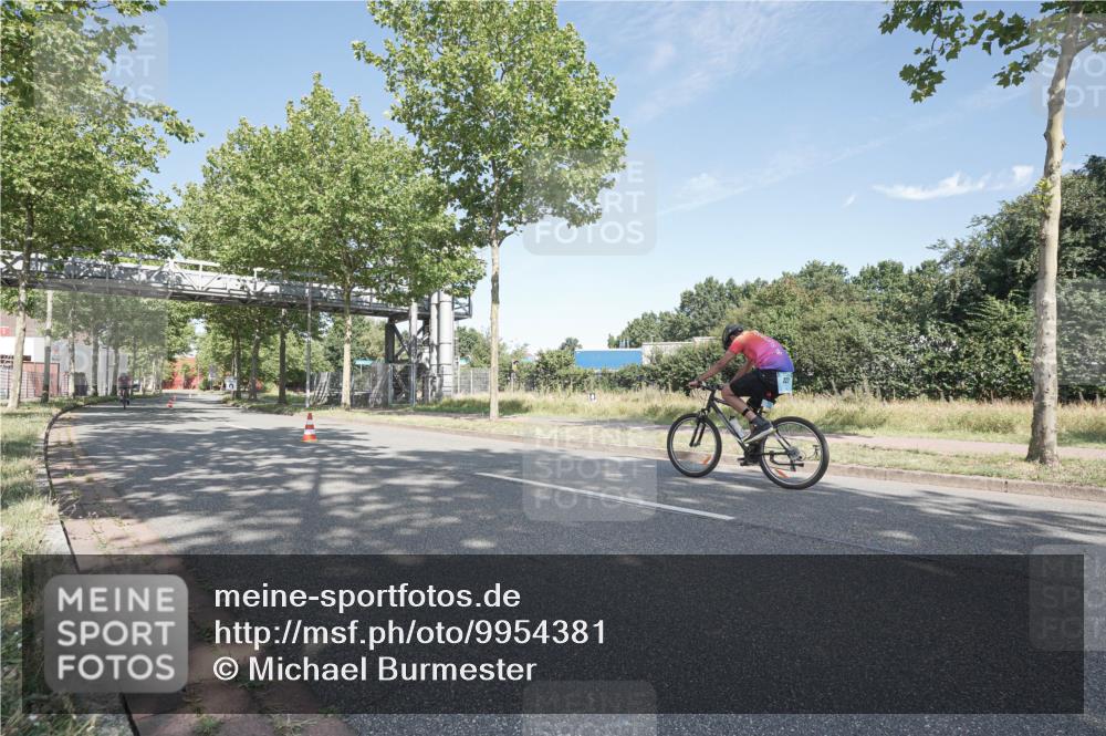 09.08.2026 - GEWOBA Citytriathlon Bremen Michael Burmester http://msf.ph/oto/9954381 09.08.2026 11:03:51 Radfahren 525 meine-sportfotos.de