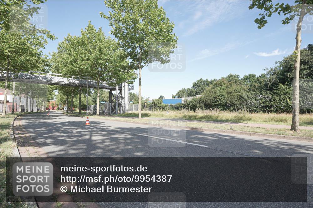 09.08.2026 - GEWOBA Citytriathlon Bremen Michael Burmester http://msf.ph/oto/9954387 09.08.2026 11:04:39 Radfahren 227 meine-sportfotos.de