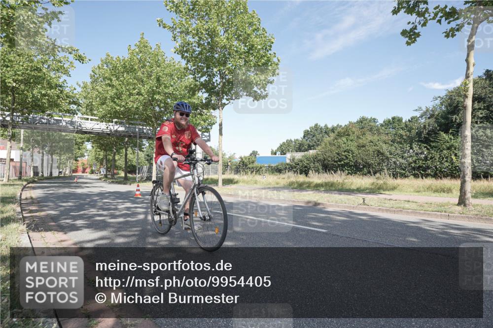 09.08.2026 - GEWOBA Citytriathlon Bremen Michael Burmester http://msf.ph/oto/9954405 09.08.2026 11:06:24 Radfahren 101 meine-sportfotos.de