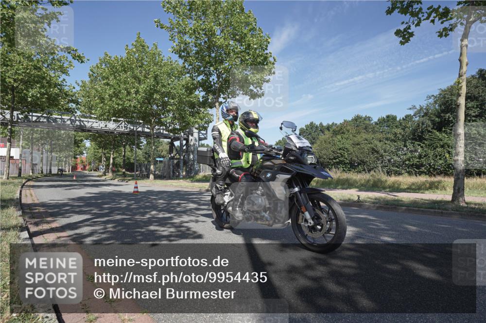 09.08.2026 - GEWOBA Citytriathlon Bremen Michael Burmester http://msf.ph/oto/9954435 09.08.2026 11:53:48 Radfahren  meine-sportfotos.de