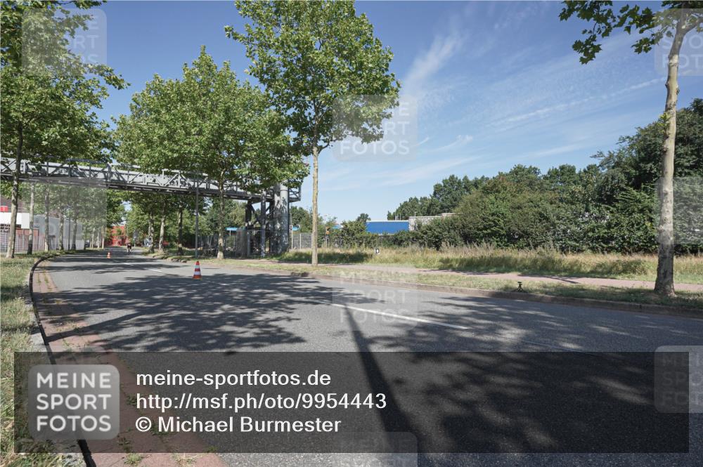 09.08.2026 - GEWOBA Citytriathlon Bremen Michael Burmester http://msf.ph/oto/9954443 09.08.2026 11:54:51 Radfahren  meine-sportfotos.de