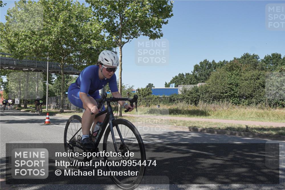 09.08.2026 - GEWOBA Citytriathlon Bremen Michael Burmester http://msf.ph/oto/9954474 09.08.2026 14:32:54 Radfahren 9, 38, 148, 257, 302, 349 meine-sportfotos.de