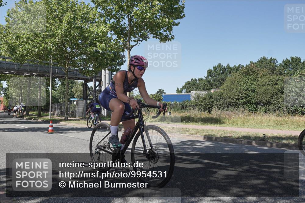 09.08.2026 - GEWOBA Citytriathlon Bremen Michael Burmester http://msf.ph/oto/9954531 09.08.2026 14:33:33 Radfahren 17, 38, 74, 86, 158, 179, 218, 232, 263, 308, 395, 470 meine-sportfotos.de