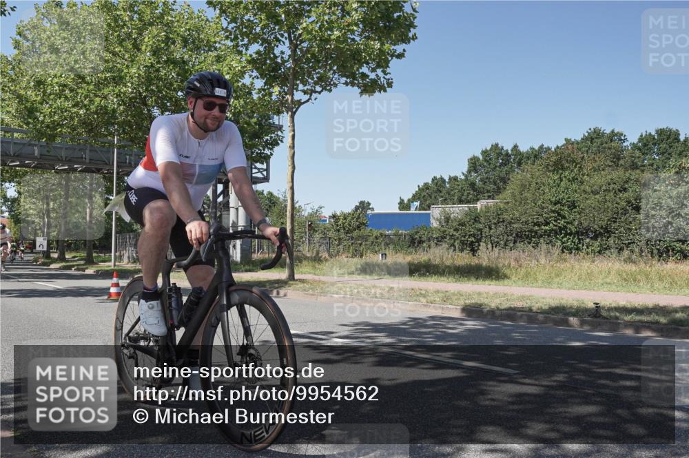 09.08.2026 - GEWOBA Citytriathlon Bremen Michael Burmester http://msf.ph/oto/9954562 09.08.2026 14:34:01 Radfahren 5, 43, 66, 90, 115, 278, 285, 345 meine-sportfotos.de