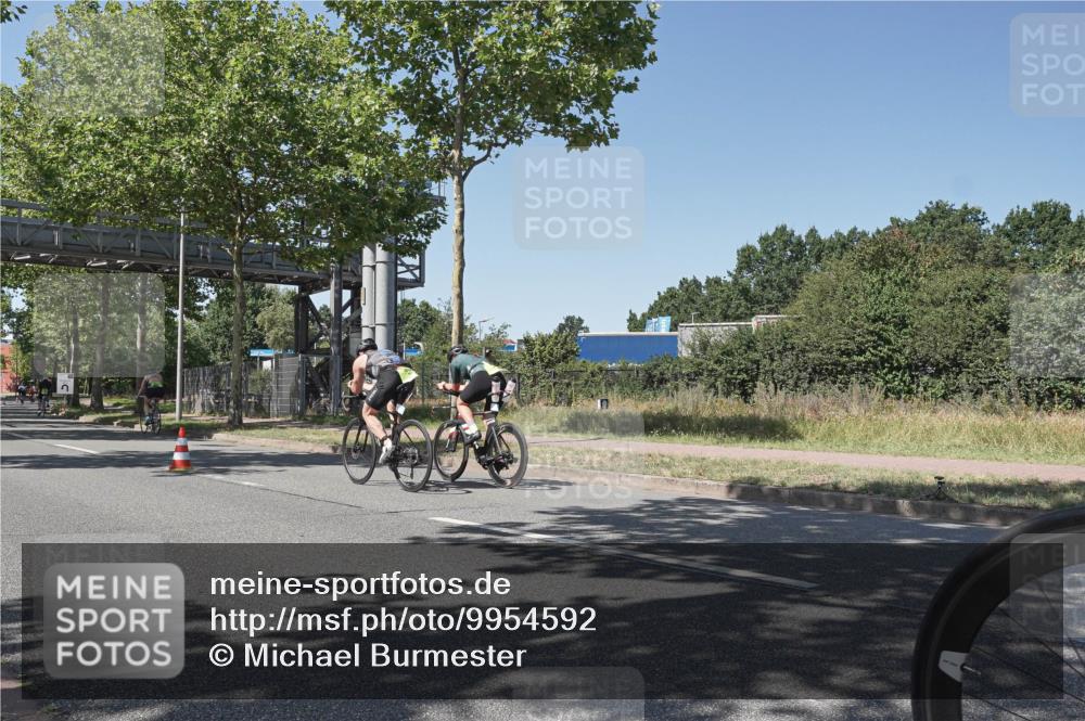 09.08.2026 - GEWOBA Citytriathlon Bremen Michael Burmester http://msf.ph/oto/9954592 09.08.2026 14:34:24 Radfahren 12, 69, 95, 211, 429, 455 meine-sportfotos.de