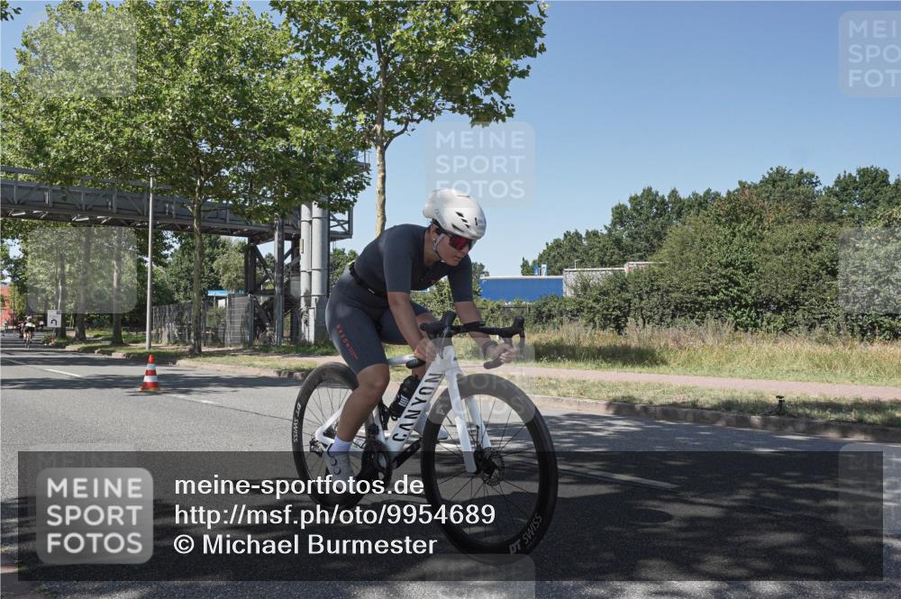 09.08.2026 - GEWOBA Citytriathlon Bremen Michael Burmester http://msf.ph/oto/9954689 09.08.2026 14:35:32 Radfahren 14, 28, 57, 64, 121, 130, 205, 286, 325, 339, 363, 364, 370, 403, 462, 466, 527 meine-sportfotos.de