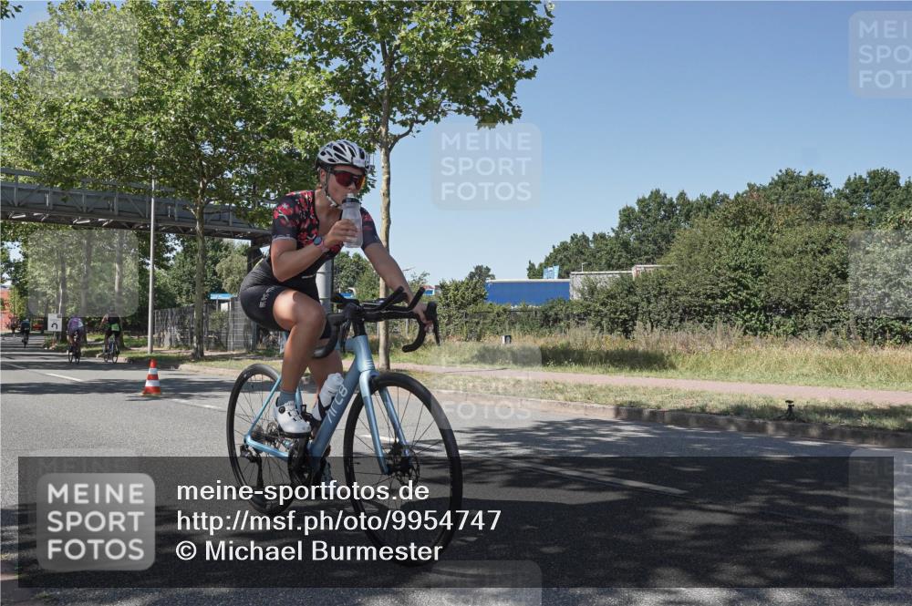 09.08.2026 - GEWOBA Citytriathlon Bremen Michael Burmester http://msf.ph/oto/9954747 09.08.2026 14:36:08 Radfahren 6, 53, 152, 163, 235, 240, 269, 274, 309, 329, 343, 373 meine-sportfotos.de