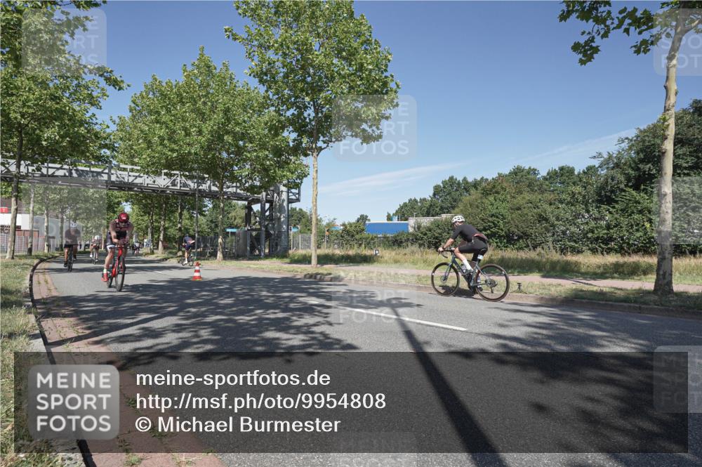 09.08.2026 - GEWOBA Citytriathlon Bremen Michael Burmester http://msf.ph/oto/9954808 09.08.2026 12:11:06 Radfahren 587, 641, 652, 669, 690, 714, 743, 789, 801, 810, 831 meine-sportfotos.de