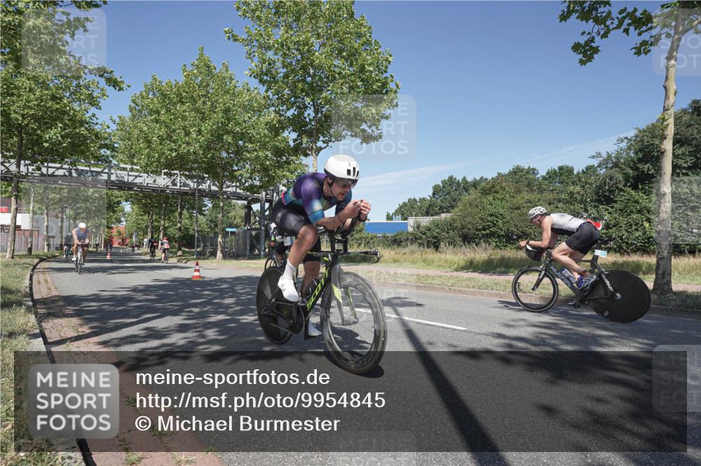 09.08.2026 - GEWOBA Citytriathlon Bremen Michael Burmester http://msf.ph/oto/9954845 09.08.2026 12:11:38 Radfahren 540, 549, 666, 691, 692, 712, 732, 862, 1153 meine-sportfotos.de