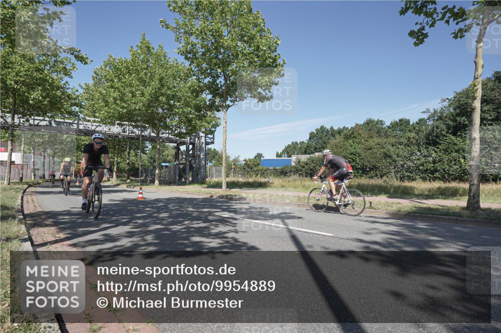 09.08.2026 - GEWOBA Citytriathlon Bremen Michael Burmester http://msf.ph/oto/9954889 09.08.2026 12:12:13 Radfahren 610, 618, 677 meine-sportfotos.de
