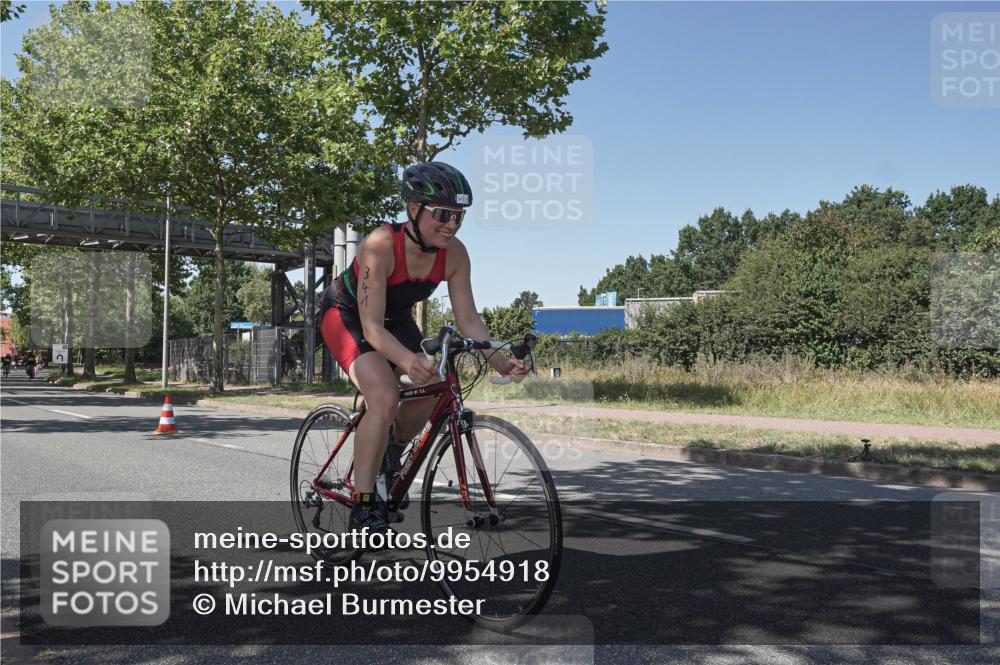 09.08.2026 - GEWOBA Citytriathlon Bremen Michael Burmester http://msf.ph/oto/9954918 09.08.2026 14:37:53 Radfahren 42, 193, 202, 242, 292, 341, 390, 398, 400, 410, 434, 450, 485 meine-sportfotos.de