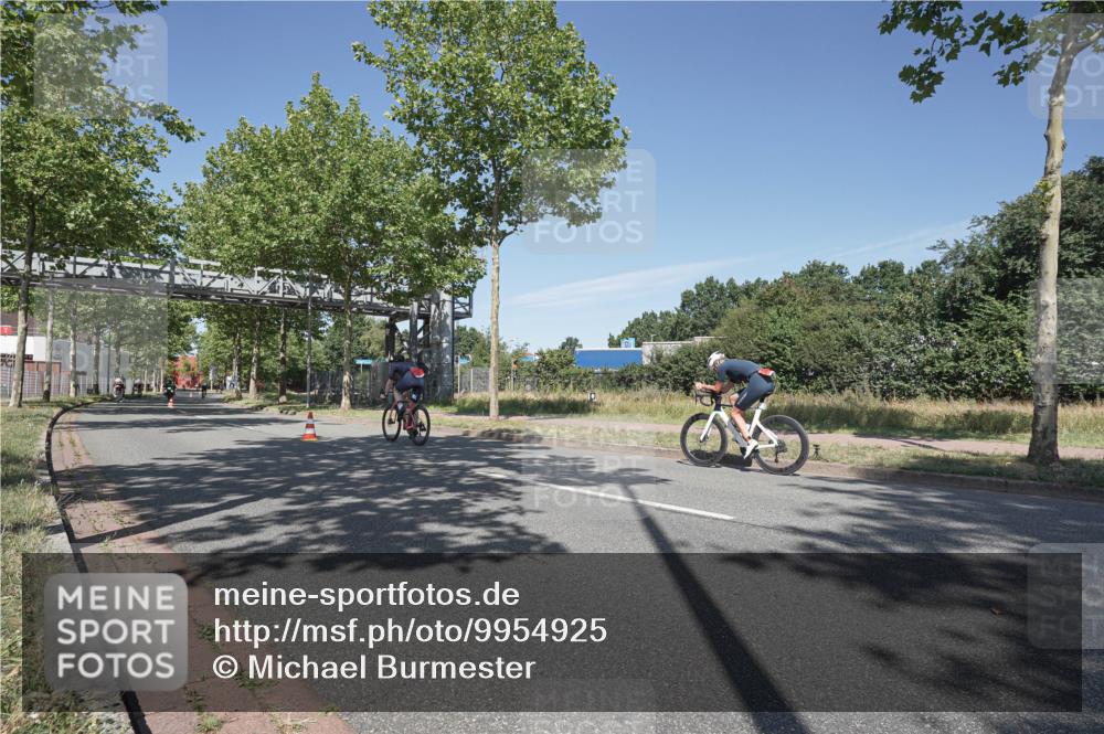 09.08.2026 - GEWOBA Citytriathlon Bremen Michael Burmester http://msf.ph/oto/9954925 09.08.2026 12:12:33 Radfahren 544, 589, 605, 632, 661, 683, 697, 723, 764, 791, 825, 835, 1127, 1131 meine-sportfotos.de