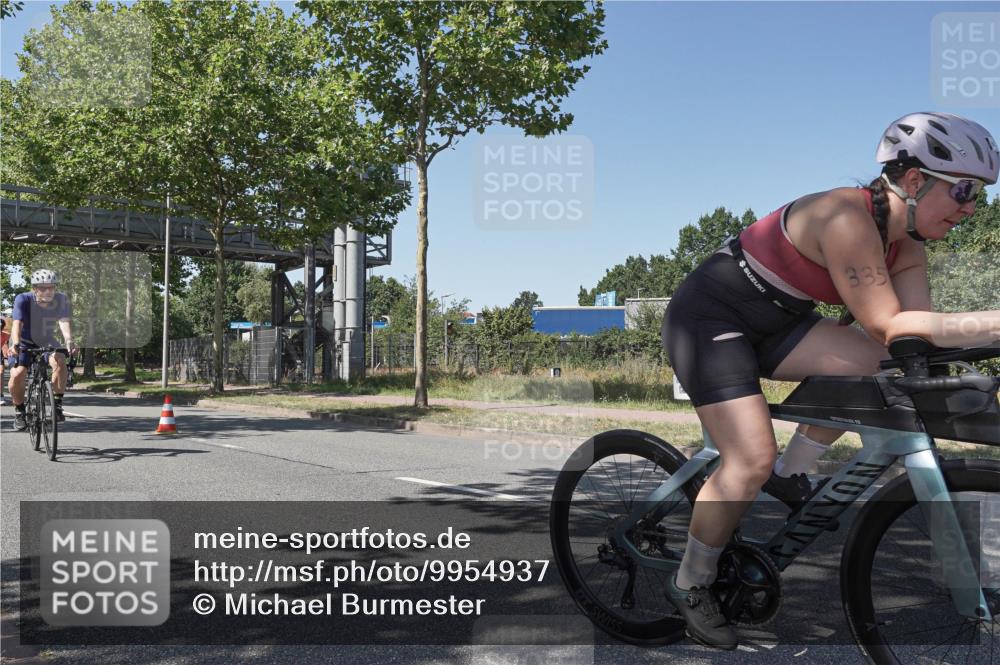 09.08.2026 - GEWOBA Citytriathlon Bremen Michael Burmester http://msf.ph/oto/9954937 09.08.2026 14:38:03 Radfahren 193, 202, 221, 266, 280, 292, 293, 306, 314, 319, 330, 335, 341, 344, 398, 410, 434, 454, 485, 521, 522 meine-sportfotos.de